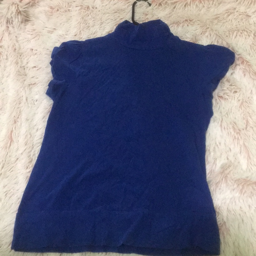mock neck short sleeve top